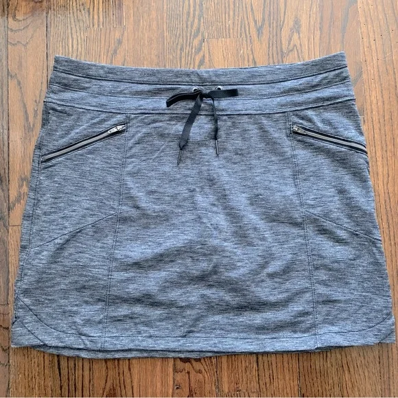 Athleta Metro Skort - Picture 2 of 5